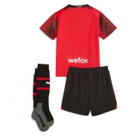 Koszulka piłkarska AC Milan Strój Domowy dla dzieci 2023-24 tanio Krótki Rękaw (+ Krótkie spodenki)